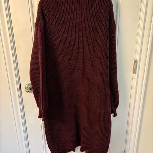 Women's Burgundy Knit Cardigan - Picture 3 of 3